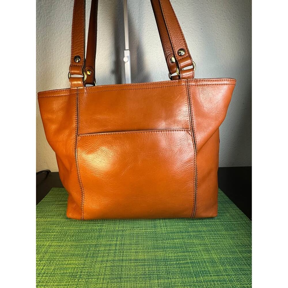 Patricia Nash Nevoso Tote Leather Handbag - Cognac Tan Chainlink - Picture 2 of 10